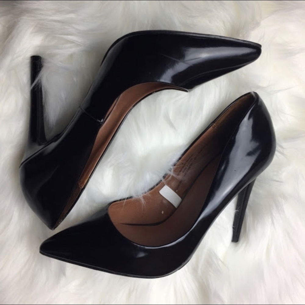 Mossimo Black Pointed Toe Stiletto